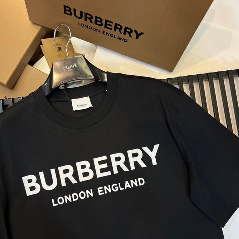 Burberry T-Shirt Without Collar 'Black & White' - Banlieue91