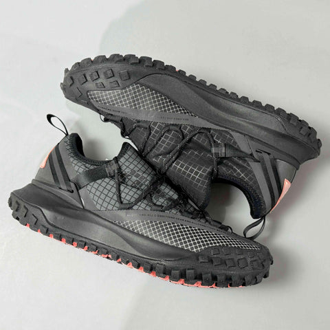 Nike ACG Mountain Fly Low 'Black Anthracite' - Banlieue91