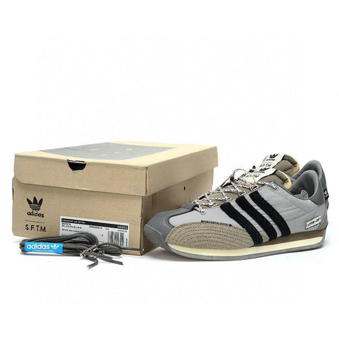Song for the Mute x Adidas Country OG 'Grey Black' - Banlieue91