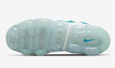 Nike Air VaporMax Plus 'Mint Foam Laser Blue' - Banlieue91