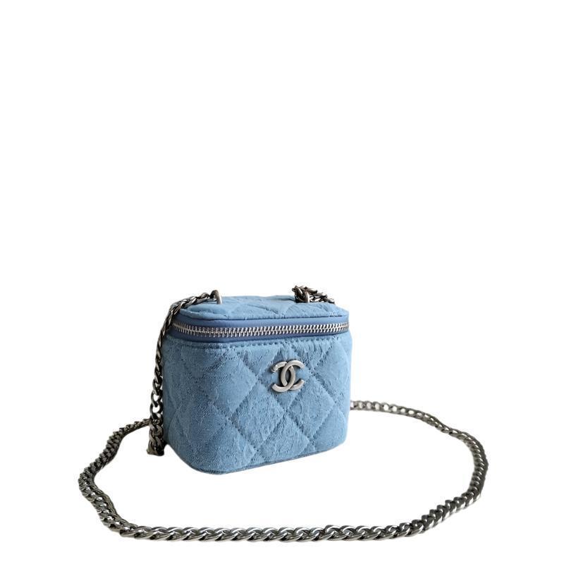 Chanel coco love long vanity case denim Camelia blue SHW - Banlieue91