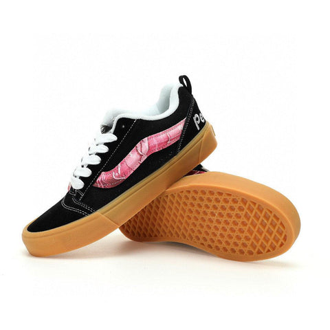 Peaches x Vans Vault Knu-Skool VR3 LX"Black Pink/Gum" - Banlieue91