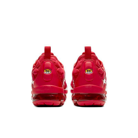 Nike Air VaporMax Plus 'Triple Red' - Banlieue91