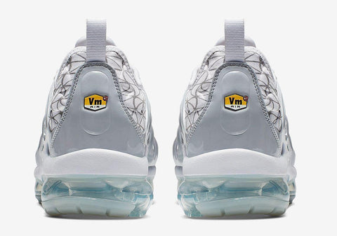 Nike Air VaporMax Plus 'Silver White' - Banlieue91