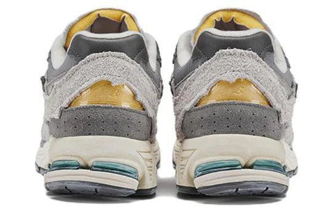 New Balance 2002R Protection Pack Rain Cloud - Banlieue91