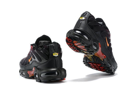 Nike Air Max Plus 'Black Red' - Banlieue91