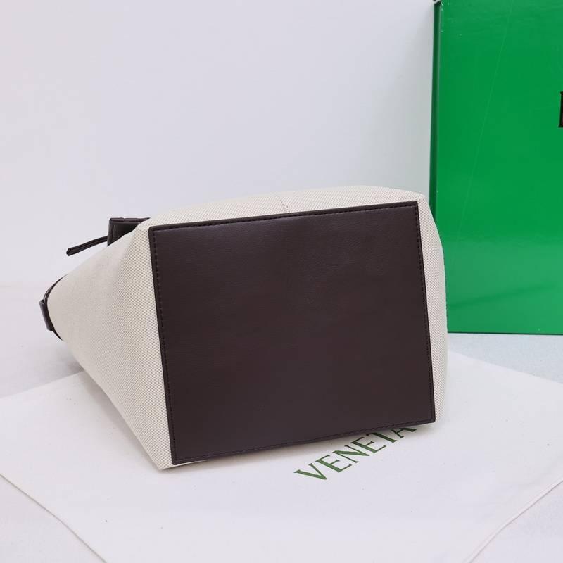Bottega Veneta Flip Pouch Canvas Tote Bag - Banlieue91