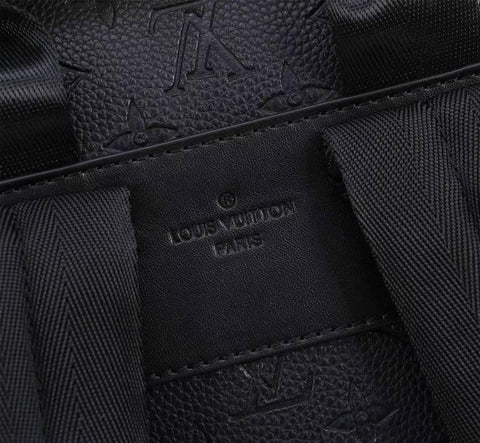 Louis Vuitton Leather Women's Bag - Banlieue91