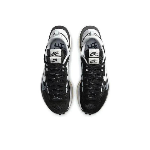 Nike Sacai X VaporWaffle 'Black White'