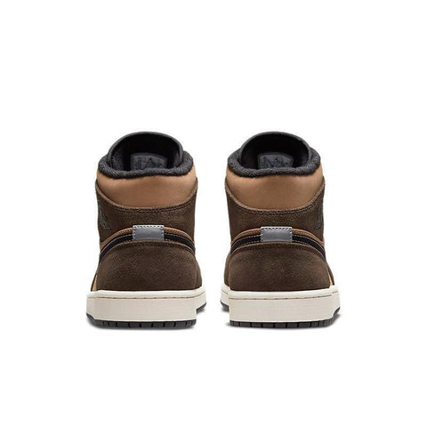 Air Jordan 1 Mid SE 'Dark Chocolate' - Banlieue91
