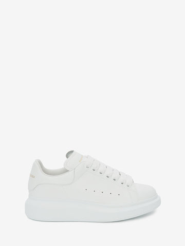 Women's Oversized Sneaker in White/black - SpinServe