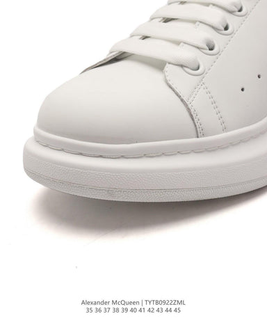 Alexander McQueen 'White & Black' - Banlieue91