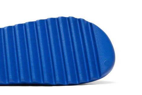 adidas Yeezy Slides ‘Azure’ ID4133