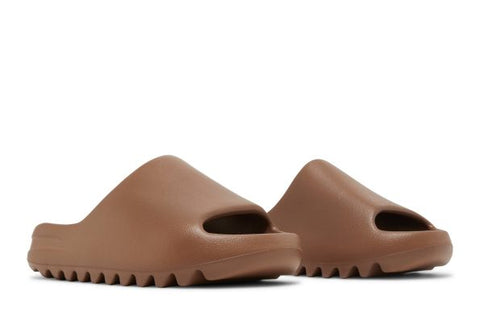 ADIDAS YEEZY SLIDES ‘FLAX’ FZ5896 SKIDGE STORE