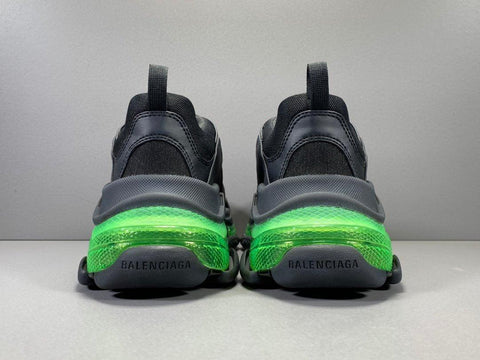 BALENCIAGA TRIPLE S SNEAKER - Banlieue91