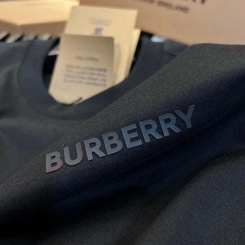 Burberry T-Shirt Without Collar 'Black' - Banlieue91