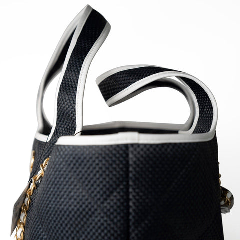 CHANEL 23M Coco Maxi Beach Shopping Tote Black Quilted - Banlieue91
