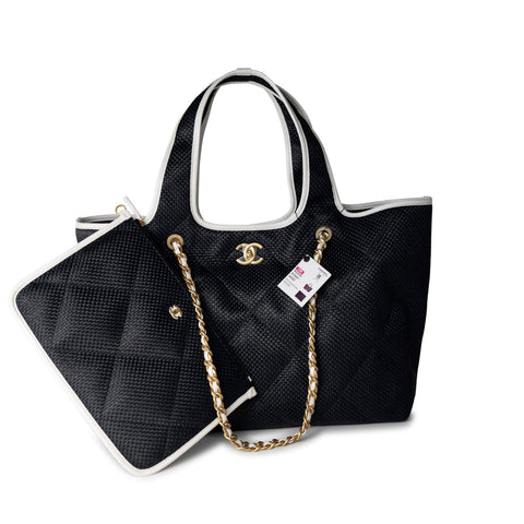 CHANEL 23M Coco Maxi Beach Shopping Tote Black Quilted - Banlieue91