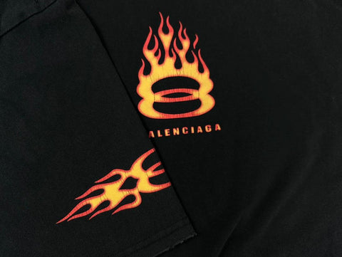Balenciaga Burning Unity T-Shirt Oversized in black vintage jersey - Banlieue91
