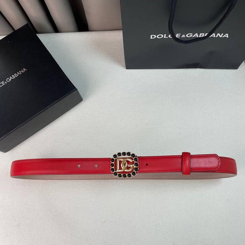 Dolce Gabbana Women Calfskin belt with bejeweled DG logo 'Red' - Banlieue91