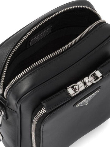 Prada Triangle Logo leather shoulder bag - Banlieue91