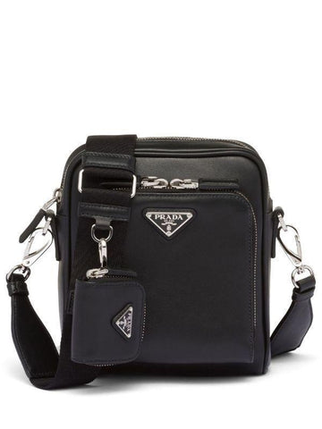 Prada Triangle Logo leather shoulder bag - Banlieue91