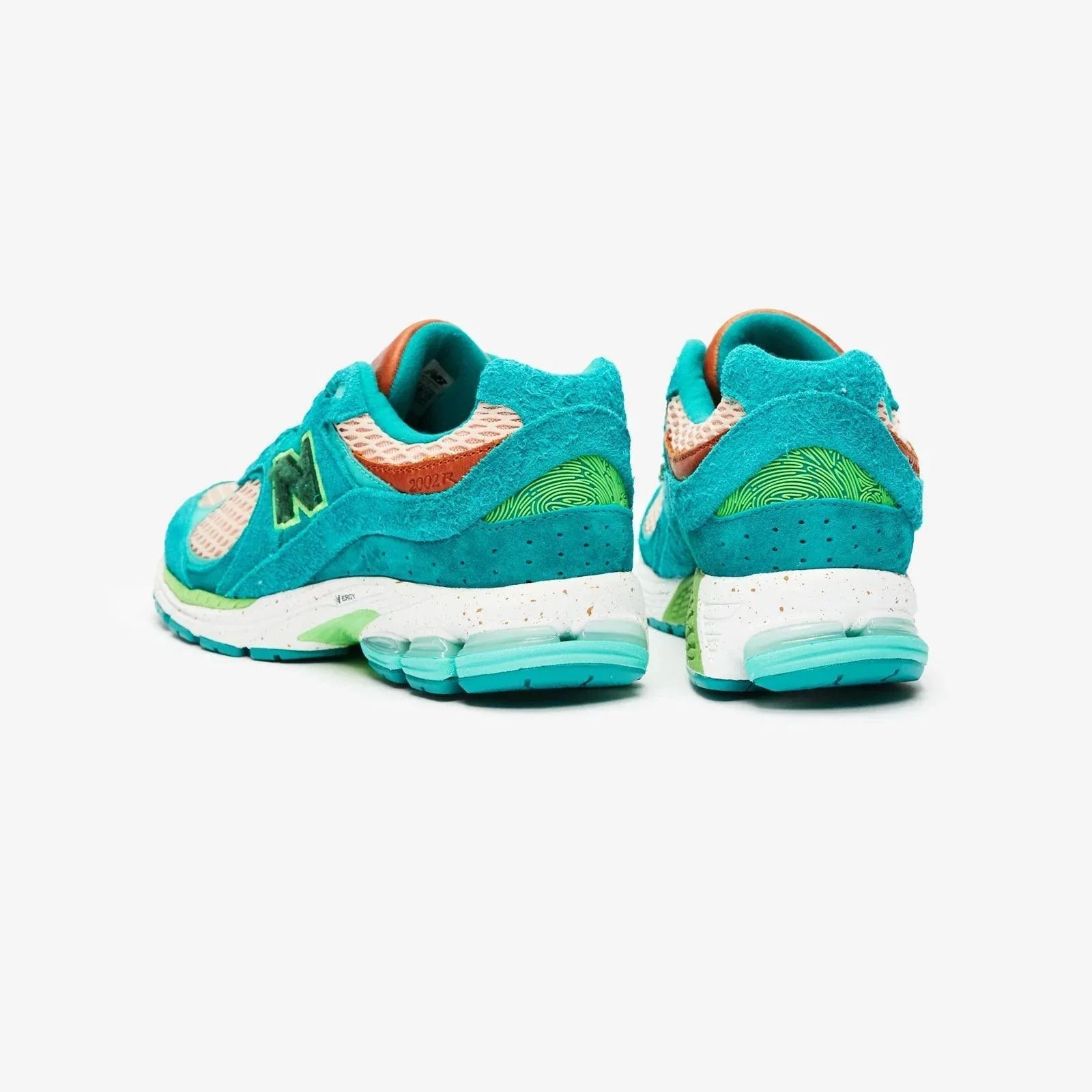 New Balance 2002R Salehe Bembury Water Be The Guide - Banlieue91